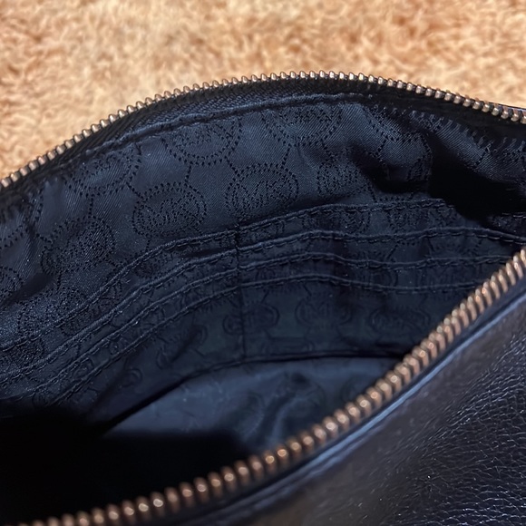 Michael Kors Black and Gold Pebbled Leather Crossbody - Picture 8 of 10